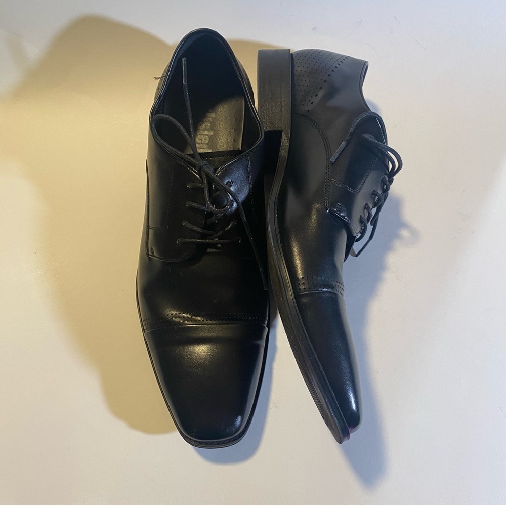 Unlisted men’s shoes, vegan leather GUC SZ 12 condition as shown in pic